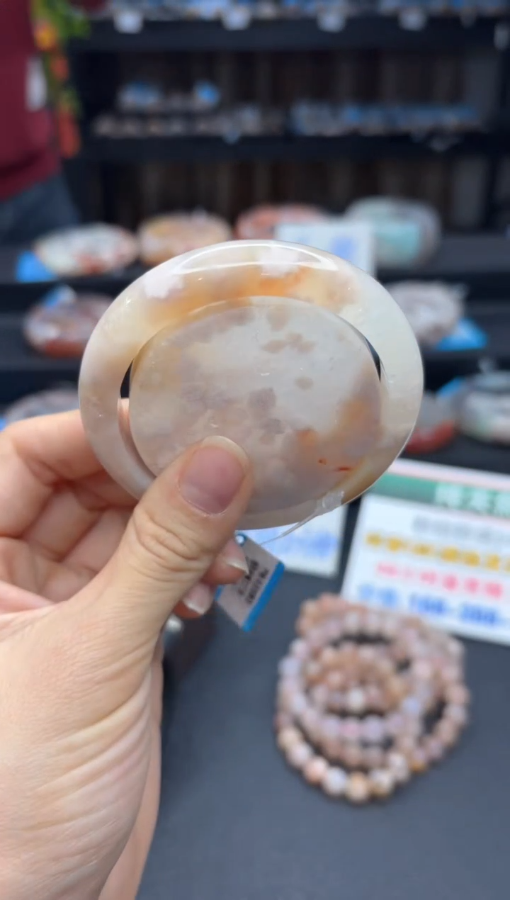 【闪购商品】石英质玉手镯未镶嵌890（56圈赠送镯心）
