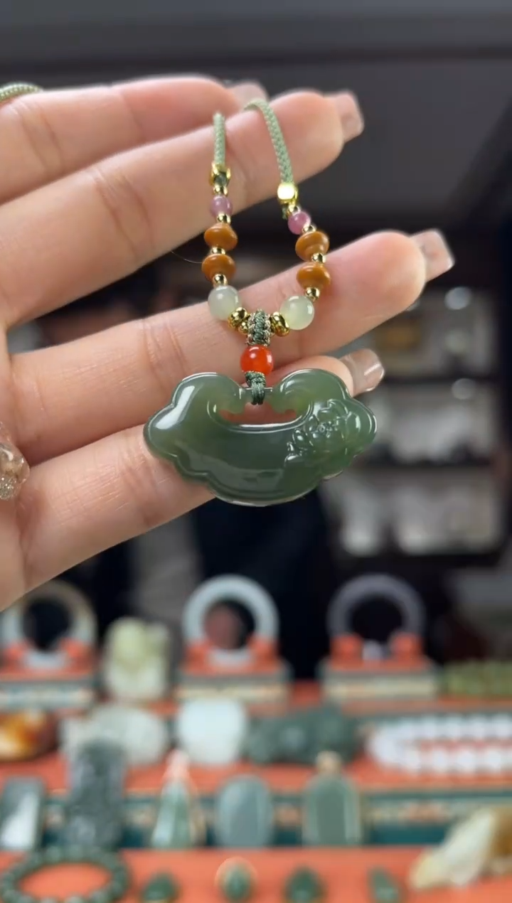 【闪购商品】和田玉颈饰未镶嵌佩佩