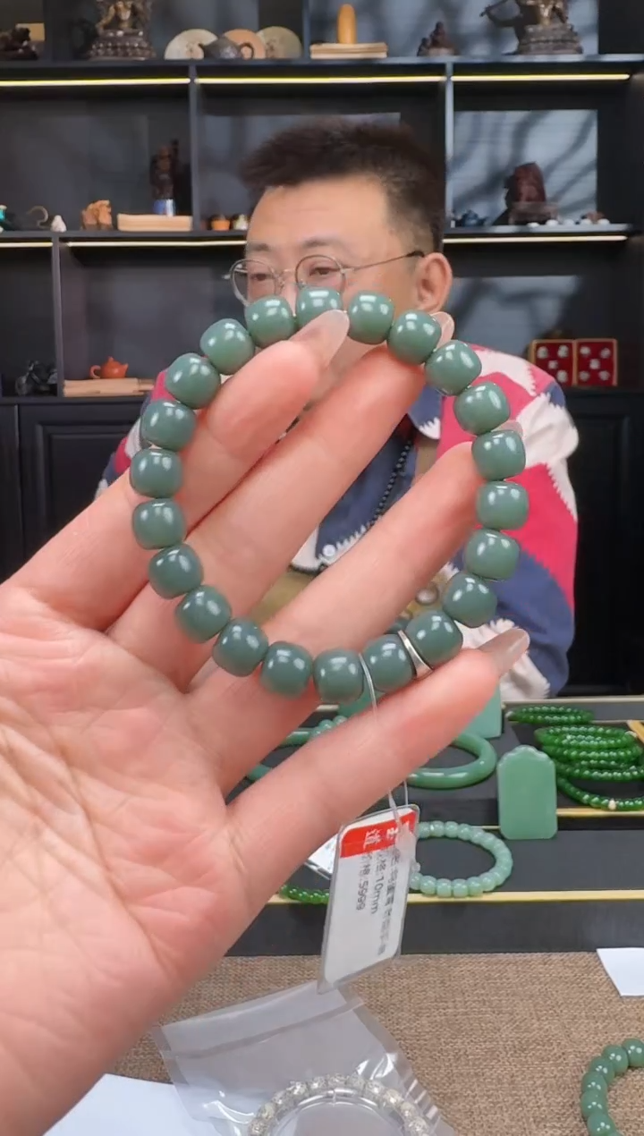 【闪购商品】和田玉1未镶嵌10mm鸭蛋青老型手串