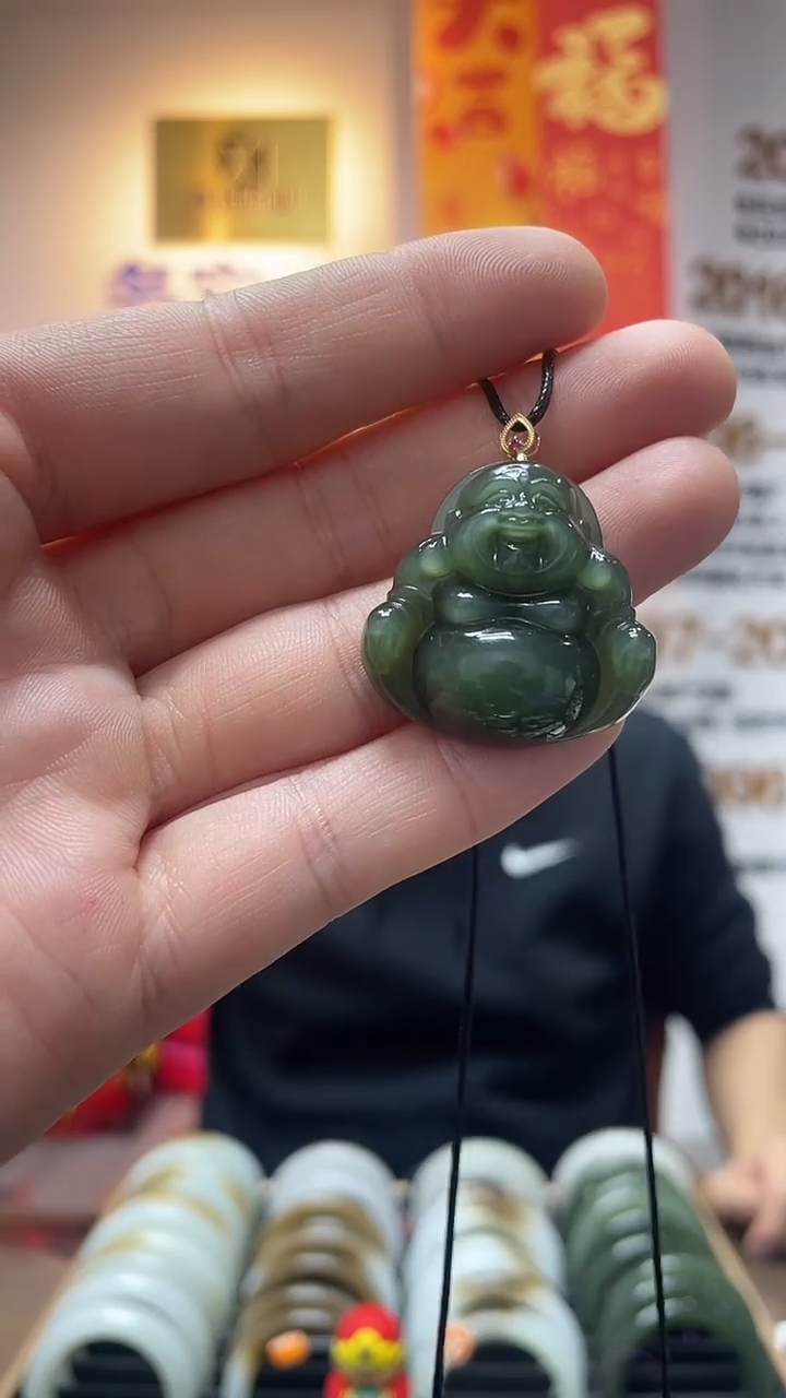 【闪购商品】和田玉颈饰18K金镶嵌佛公挂件一件