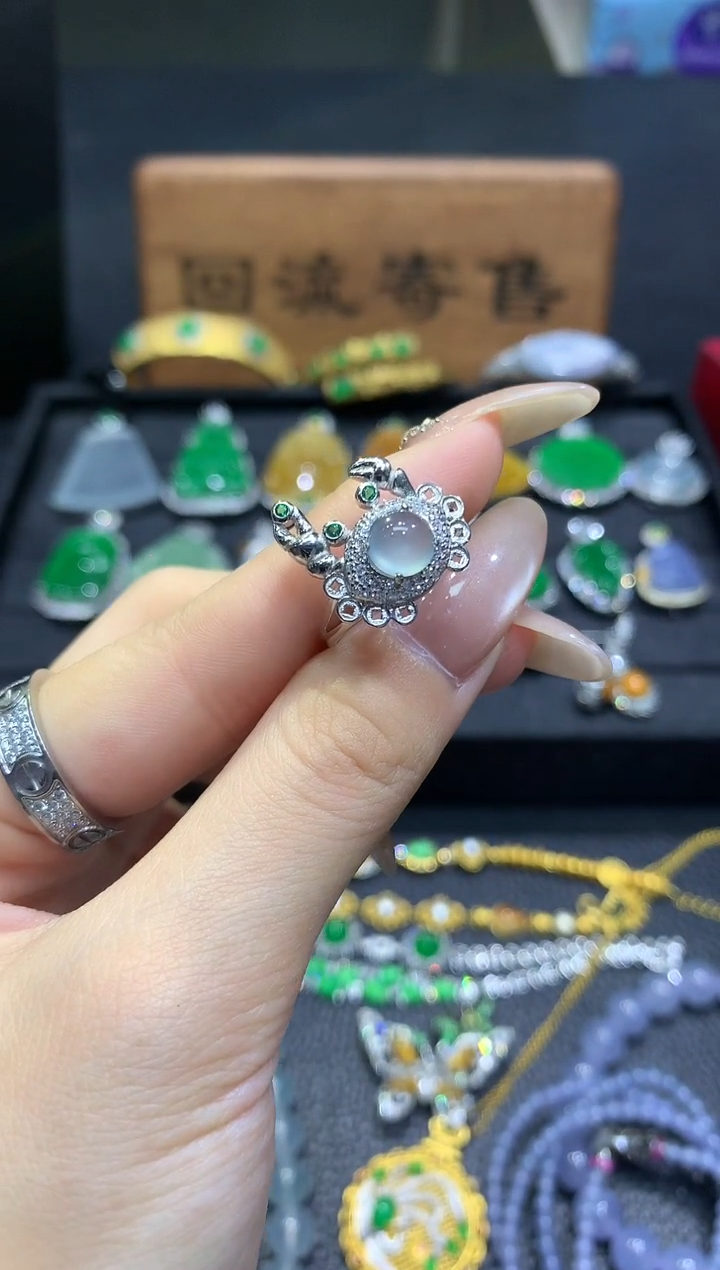 银S925镶嵌戒指翡翠2不含链随机发货1件