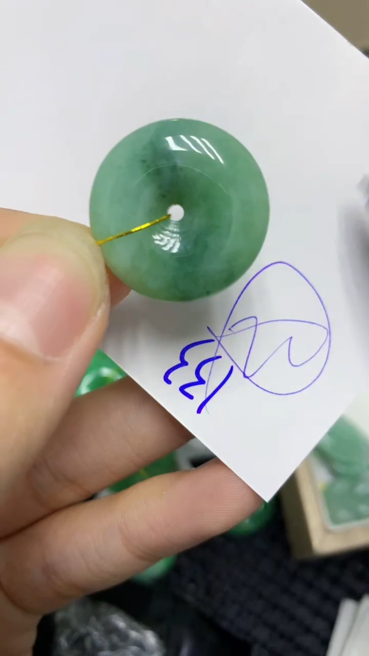 颈饰未镶嵌翡翠缅甸A货翡翠