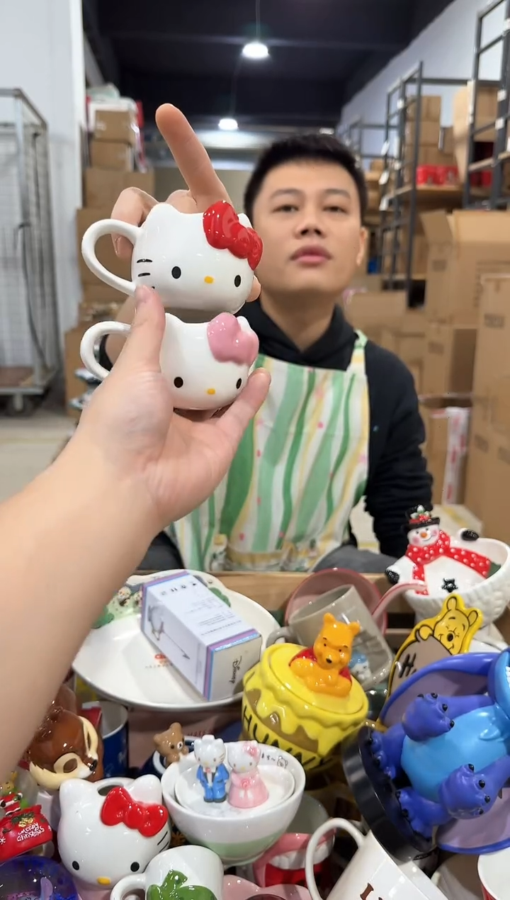 瓷片kkkt 一口杯 红色加粉色