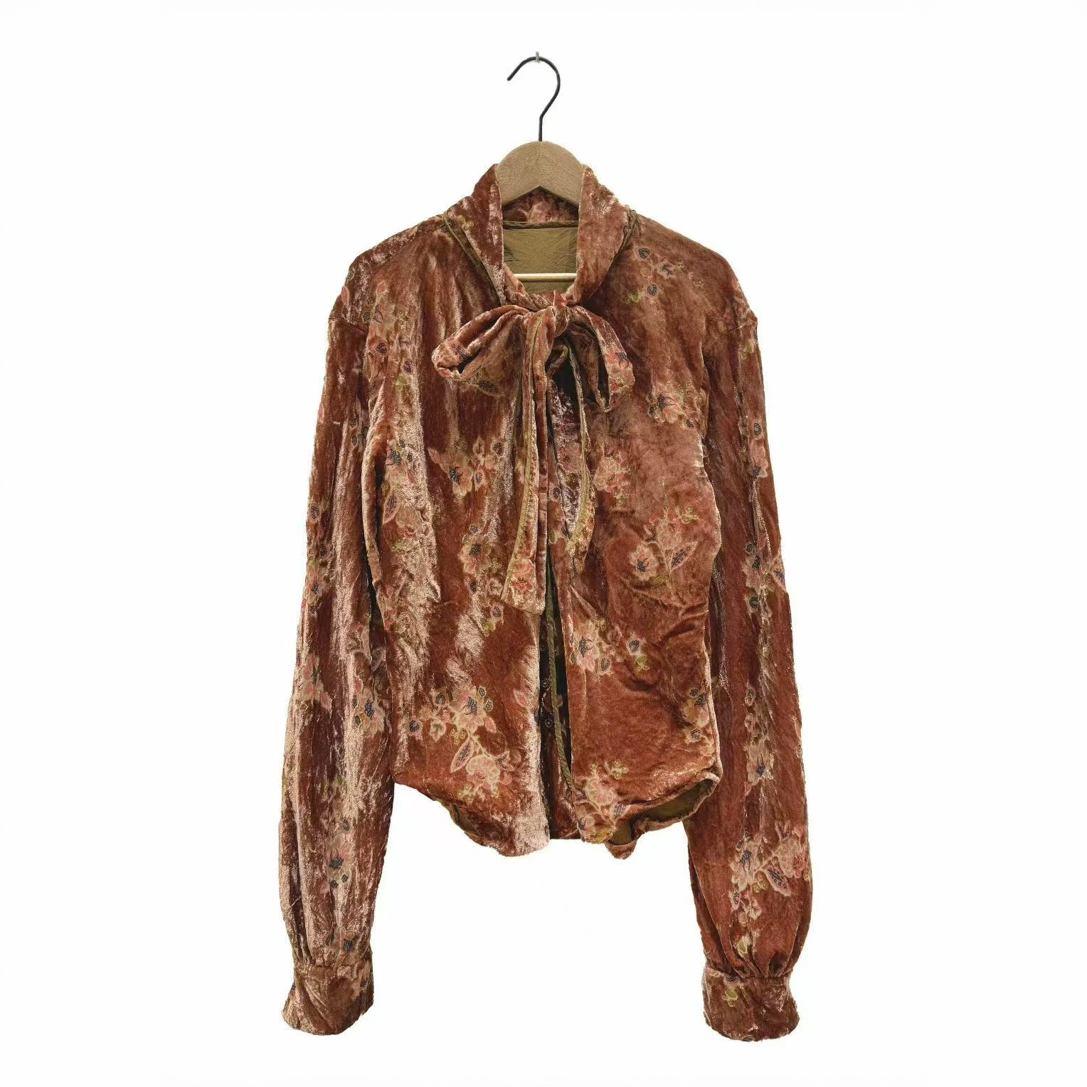 左岸迷香·贞琦坊 衬衫：Z25FW1021 长袖气质时尚