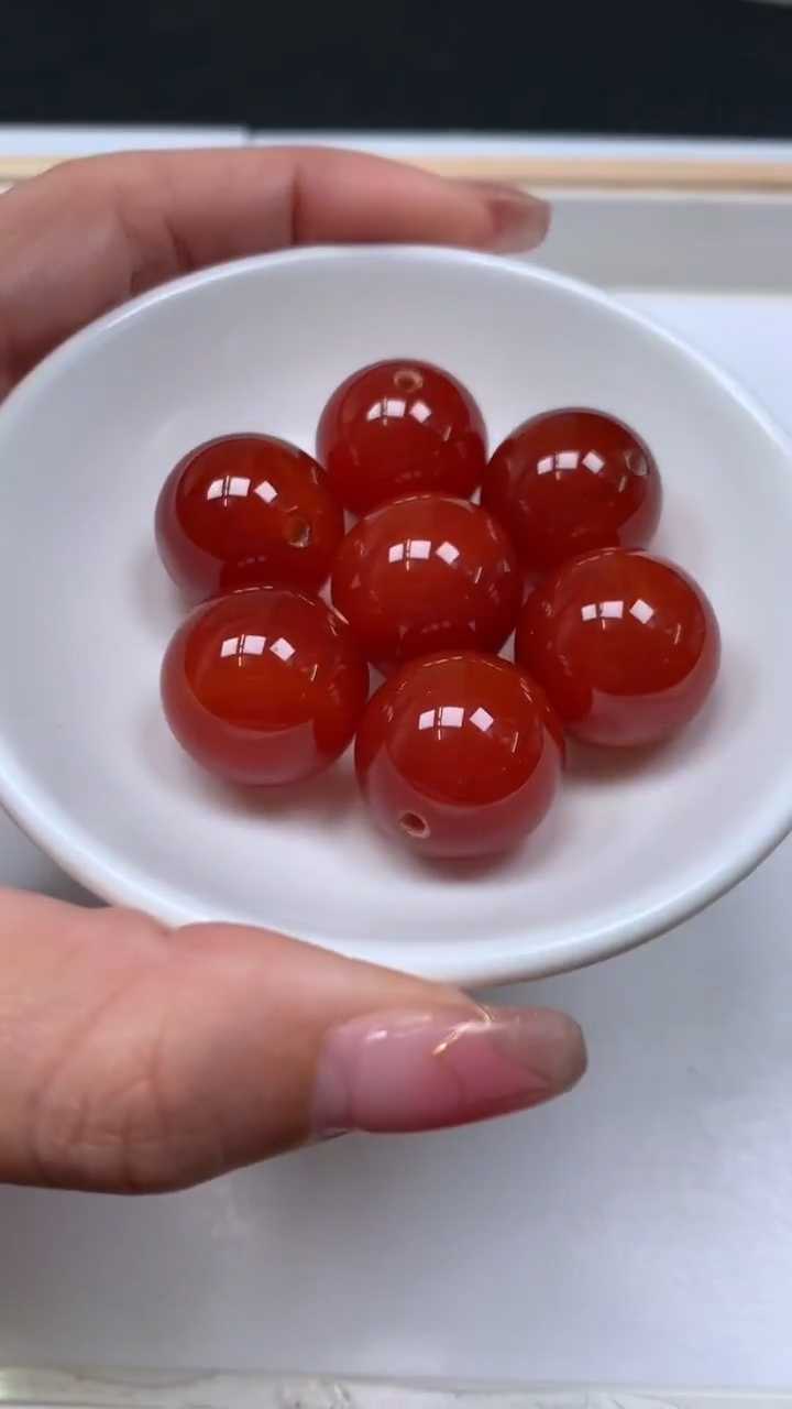 未镶嵌散珠南红玛瑙A845 冰柿子南红20mm1个9.9元