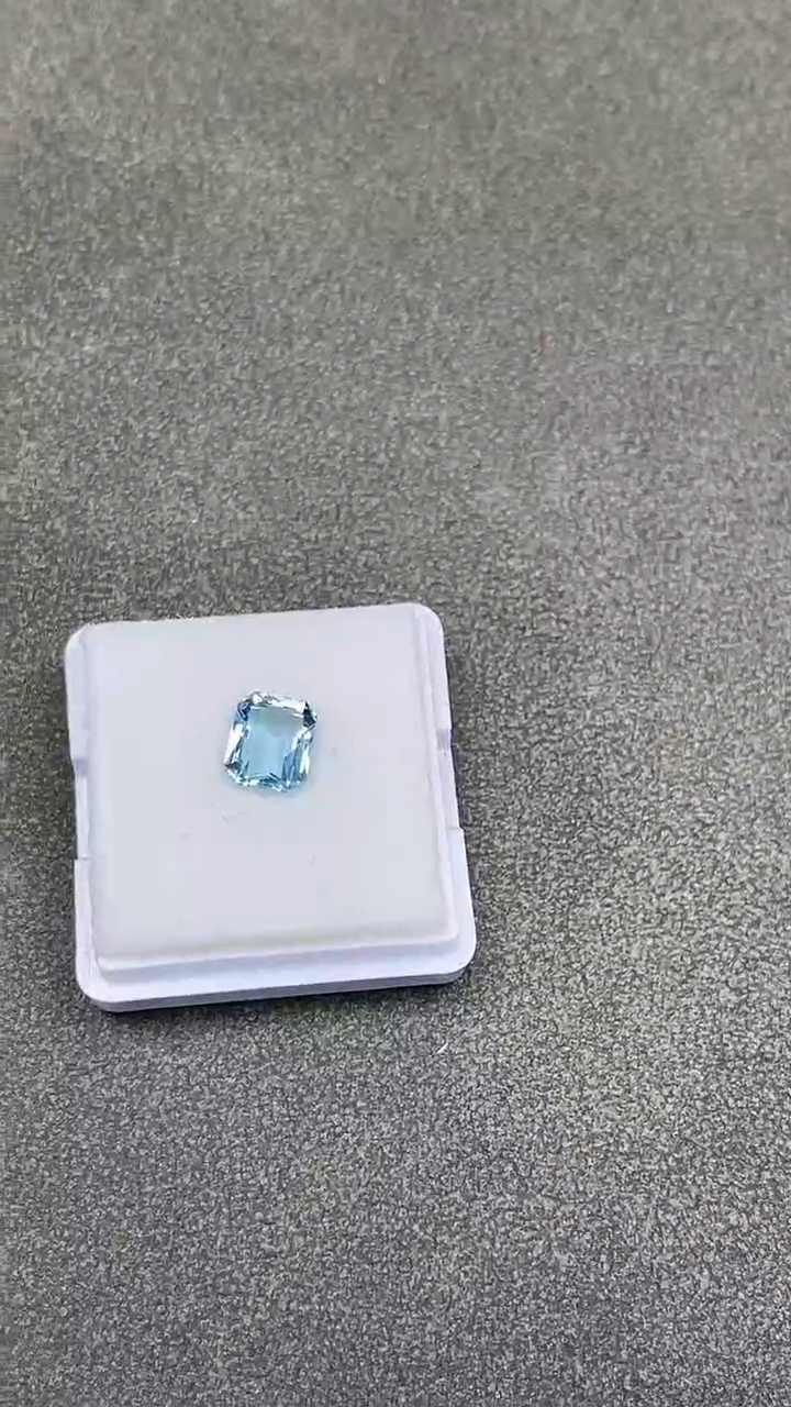 未镶嵌笔搁海蓝宝石天然裸石