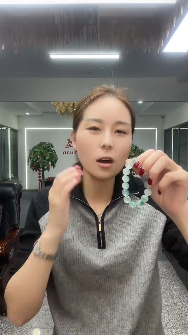 微瑕蓝花手串多样性发货一件