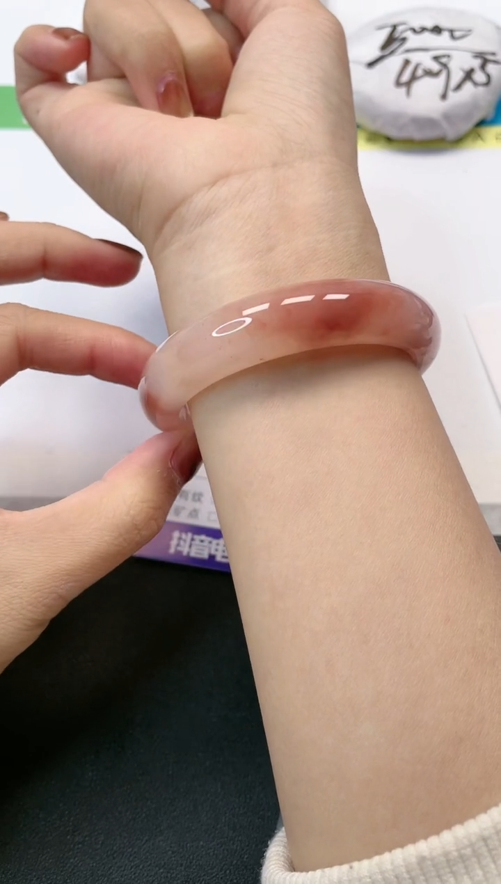 【闪购商品】石英质玉手镯合金60-56