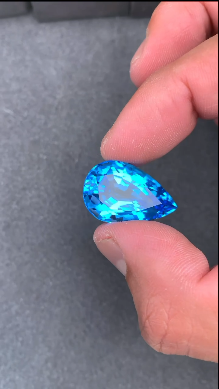 【闪购商品】托帕石裸石未镶嵌29.33克拉