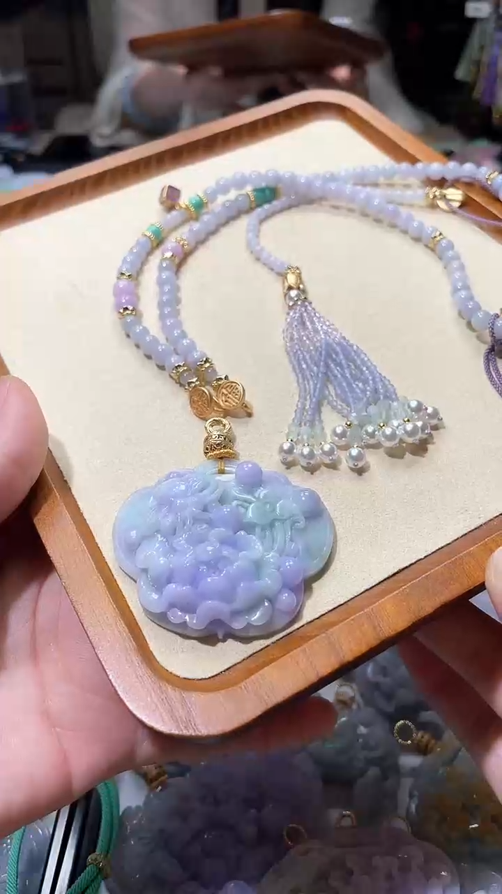 【闪购商品】翡翠颈饰未镶嵌吊坠