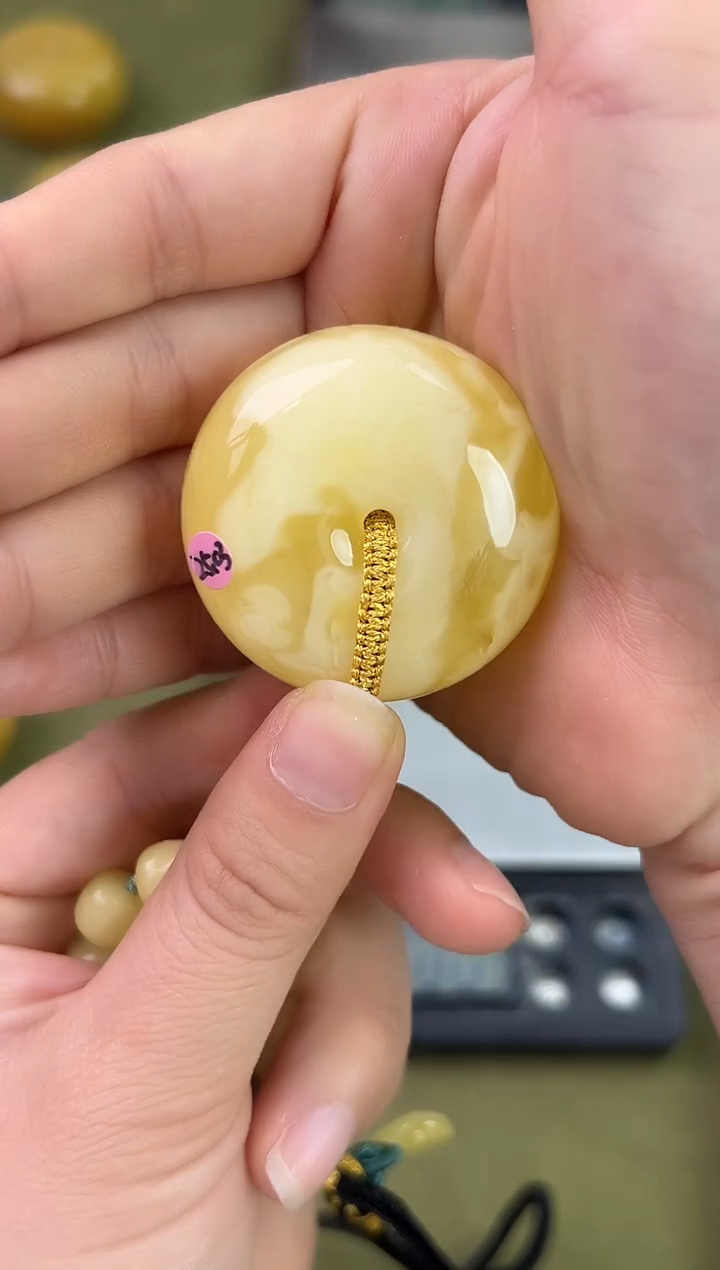 裸石琥珀未镶嵌琥珀蜜蜡吊坠