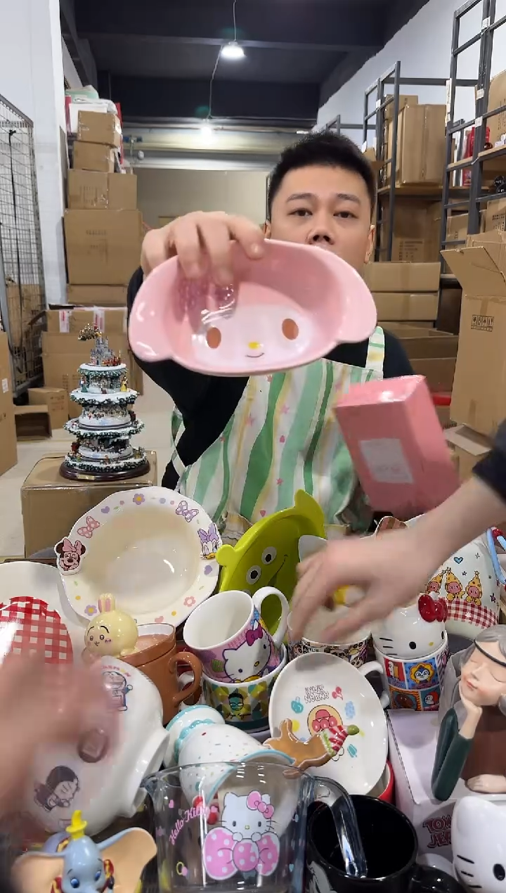 瓷片小号原盒美乐蒂深碗