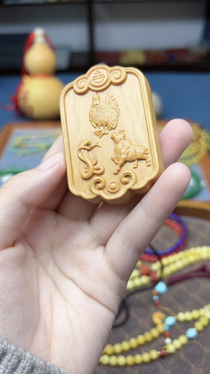 未镶嵌车挂玛瑙/玉髓玛瑙配饰吊坠鸡蛇牛ZD