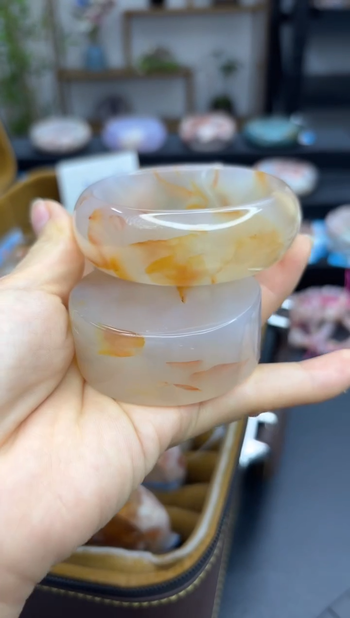 【闪购商品】石英质玉手镯未镶嵌A145(58圈赠送镯心)