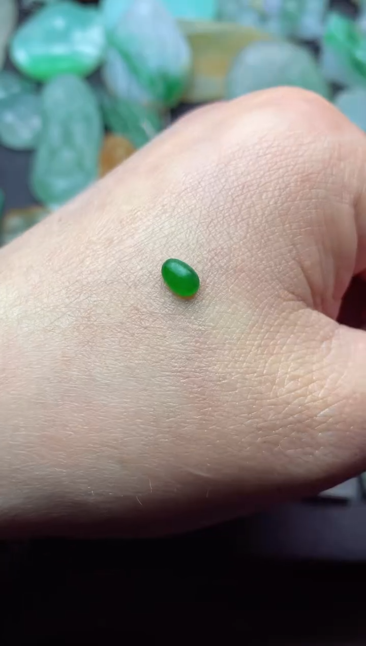 【闪购商品】定制翡翠未镶嵌翡翠