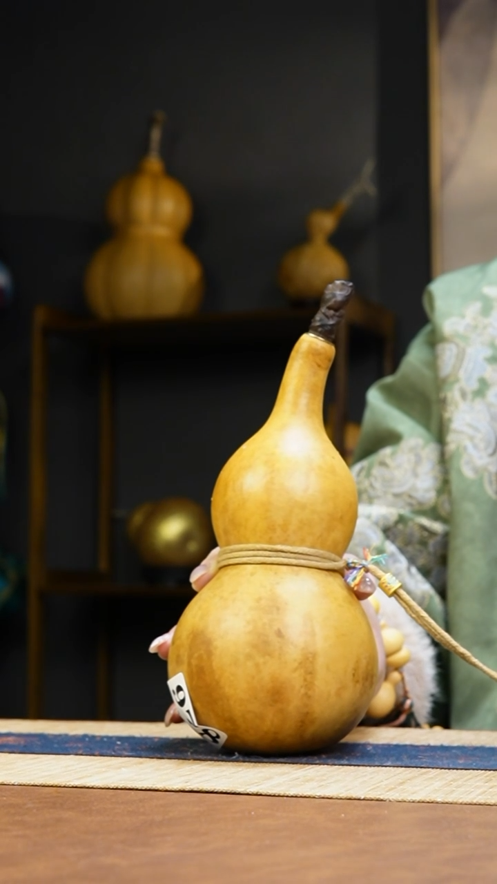 执****雨热水酒葫芦 一物一拍979