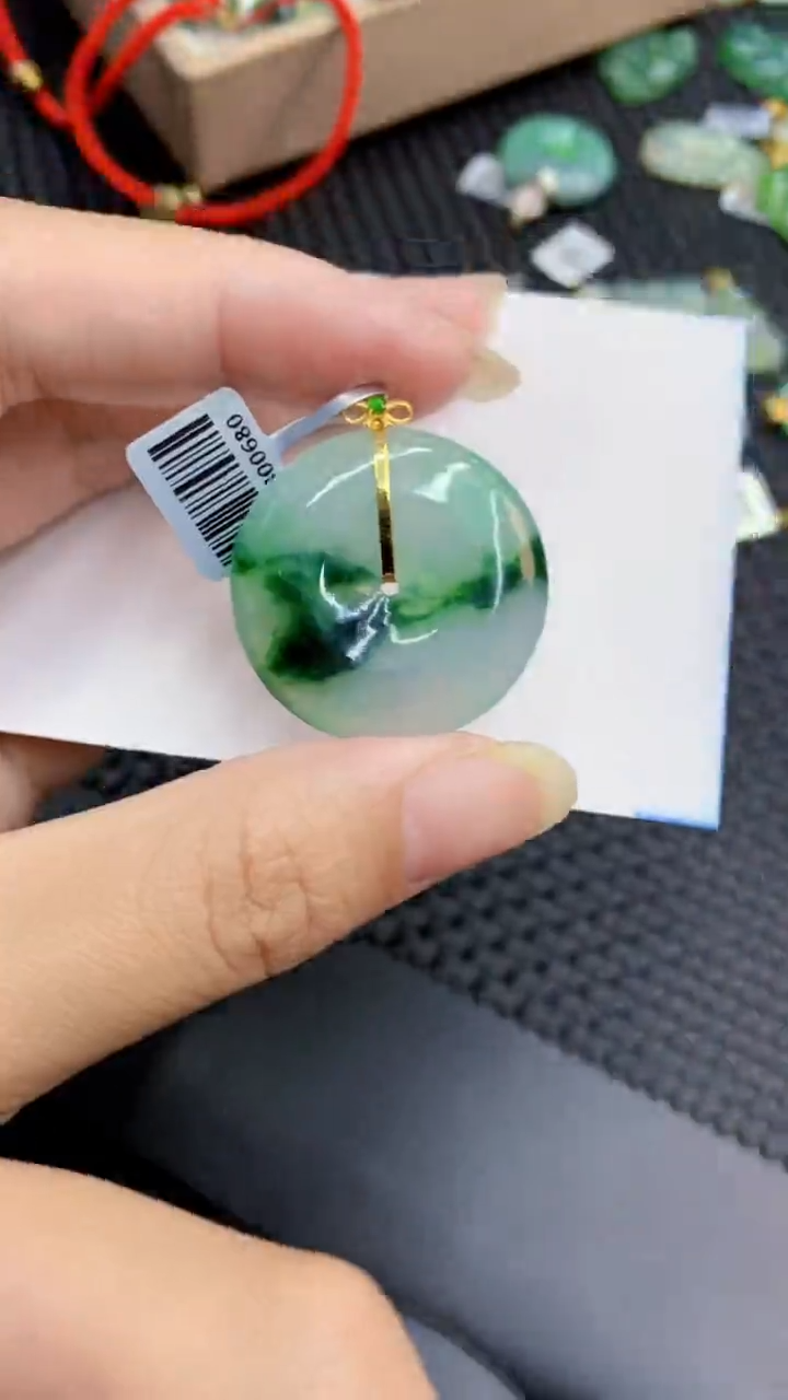 【闪购商品】翡翠颈饰18K金镶嵌            8