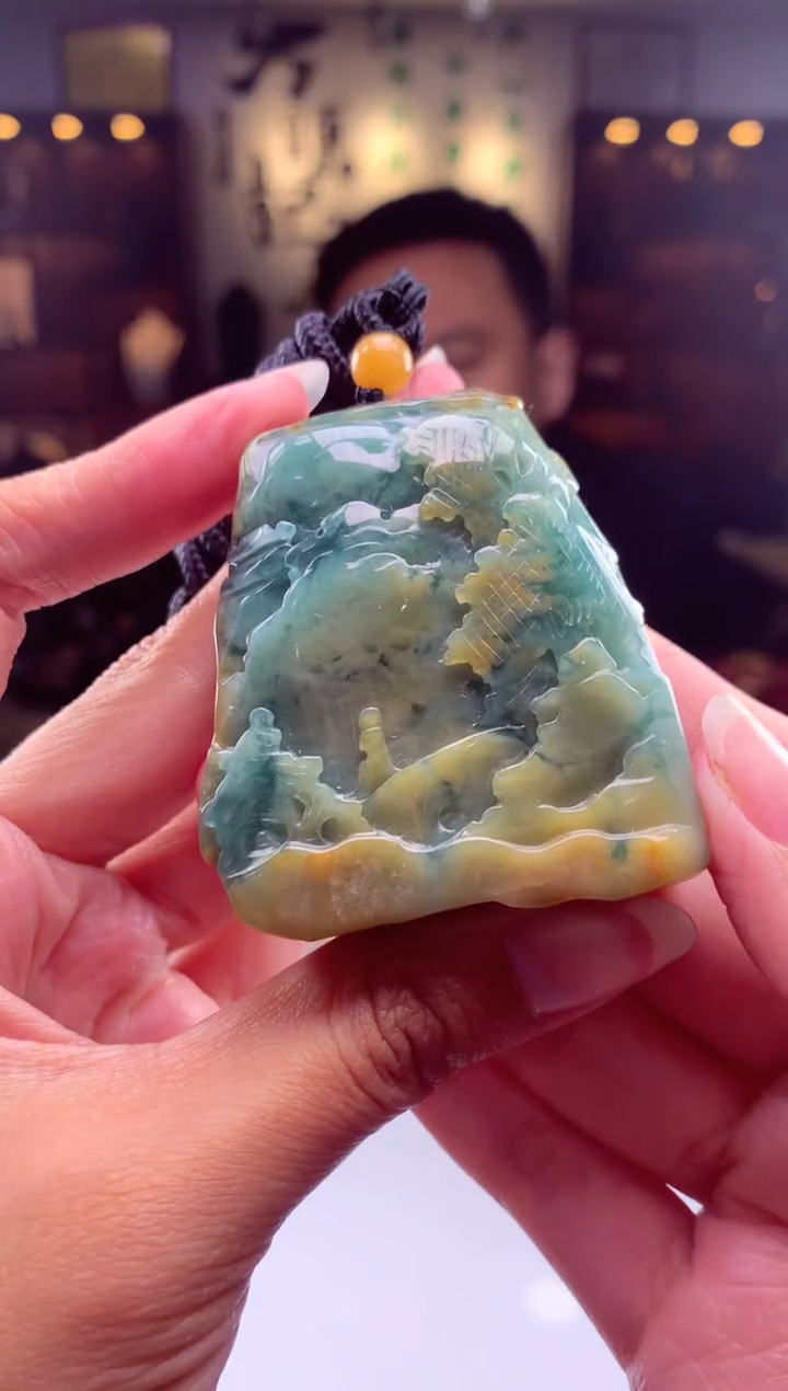 【闪购商品】定制翡翠未镶嵌挂件发货（拍一发一）