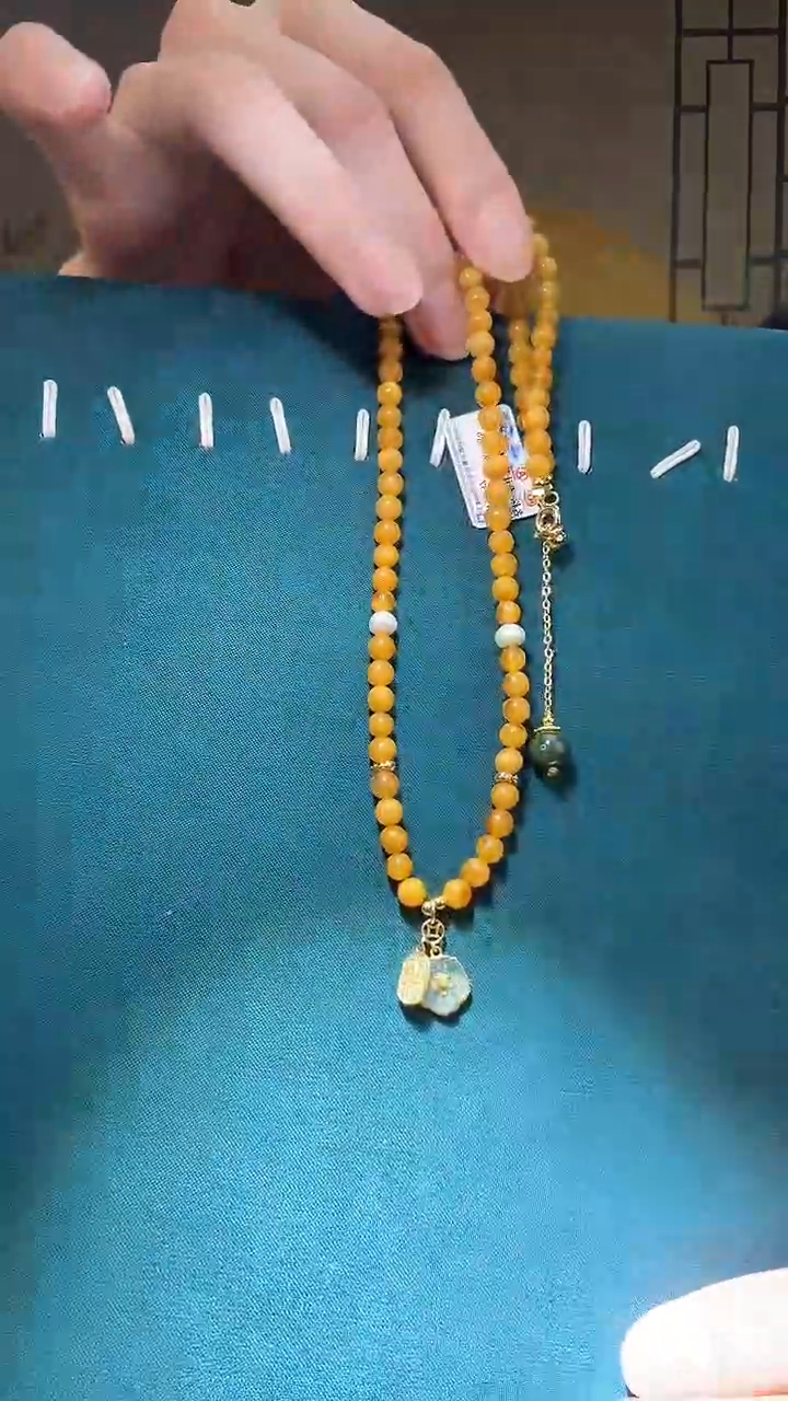 【闪购商品】琥珀裸石未镶嵌G1775天然蜜蜡