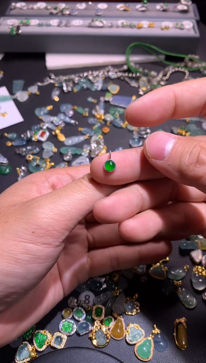 【闪购商品】翡翠吊坠(不含链)银S925镶嵌1