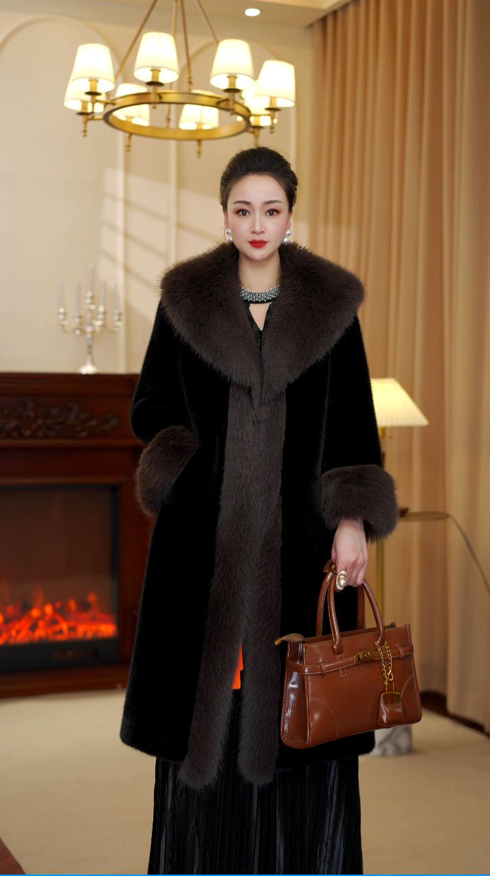 【富贵夫人】新款大毛领[澳门总仓1]中长款大衣洋气轻奢女装设计师