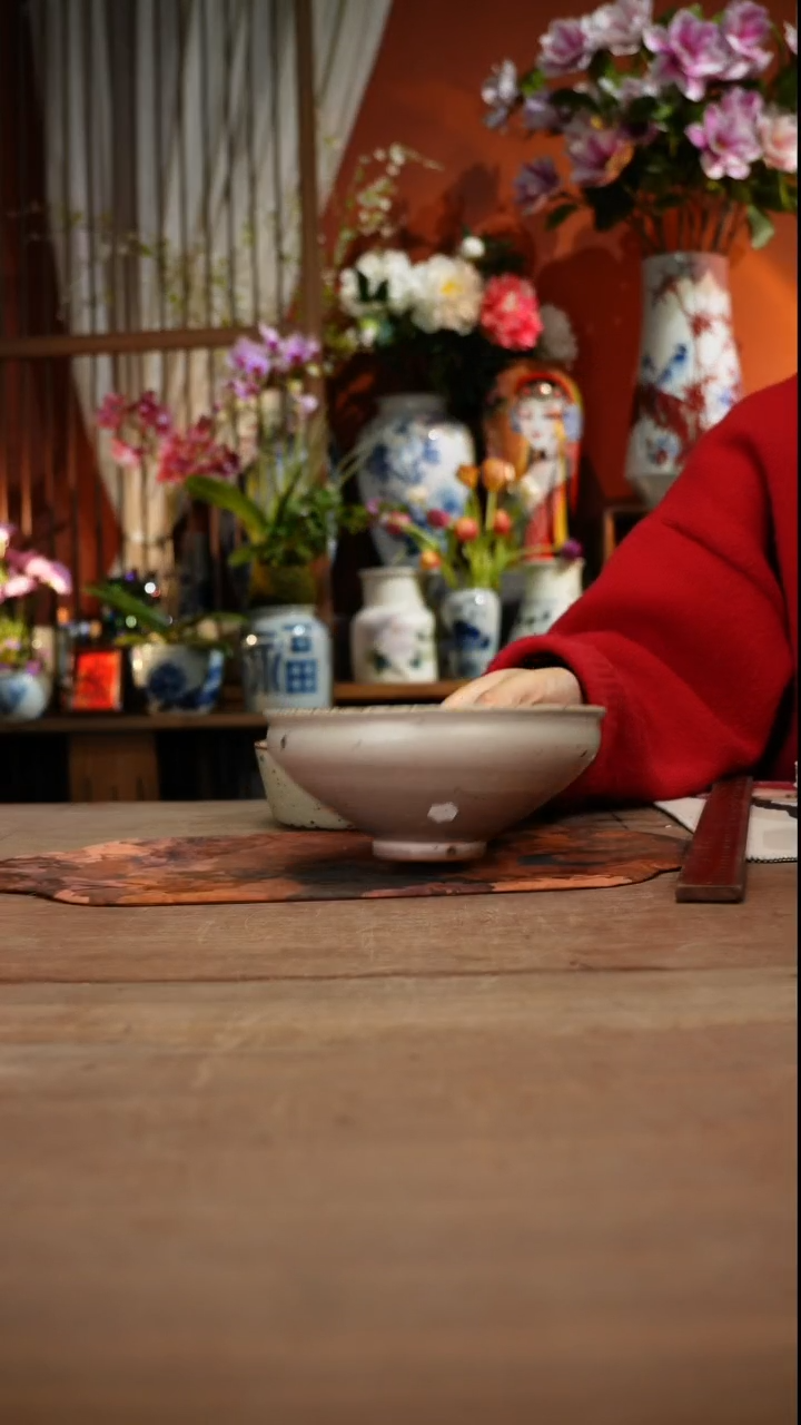 当代高温釉下彩手绘陶瓷餐具