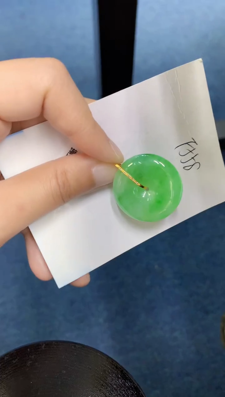 【闪购商品】翡翠颈饰18K金镶嵌000000000