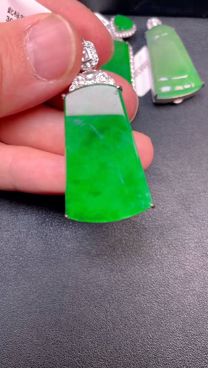 吊坠(不含链)银S925镶嵌翡翠吊坠