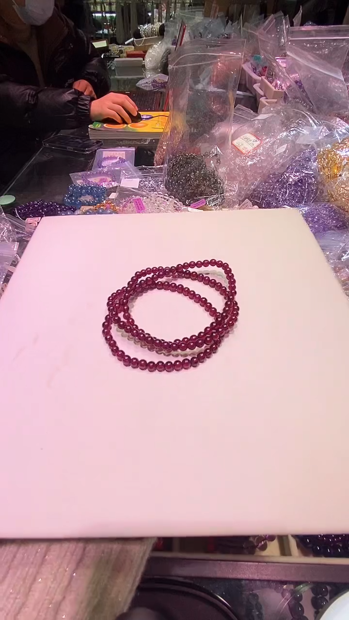 【闪购商品】石榴石（紫牙乌）手串未镶嵌石榴石紫牙乌多圈多样发其一