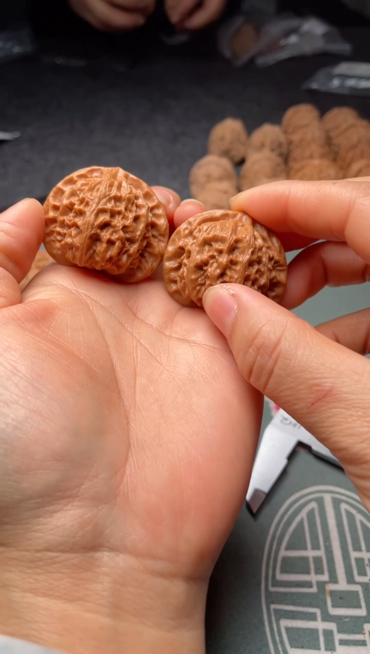 把件文玩核桃w286   宫灯  40尺