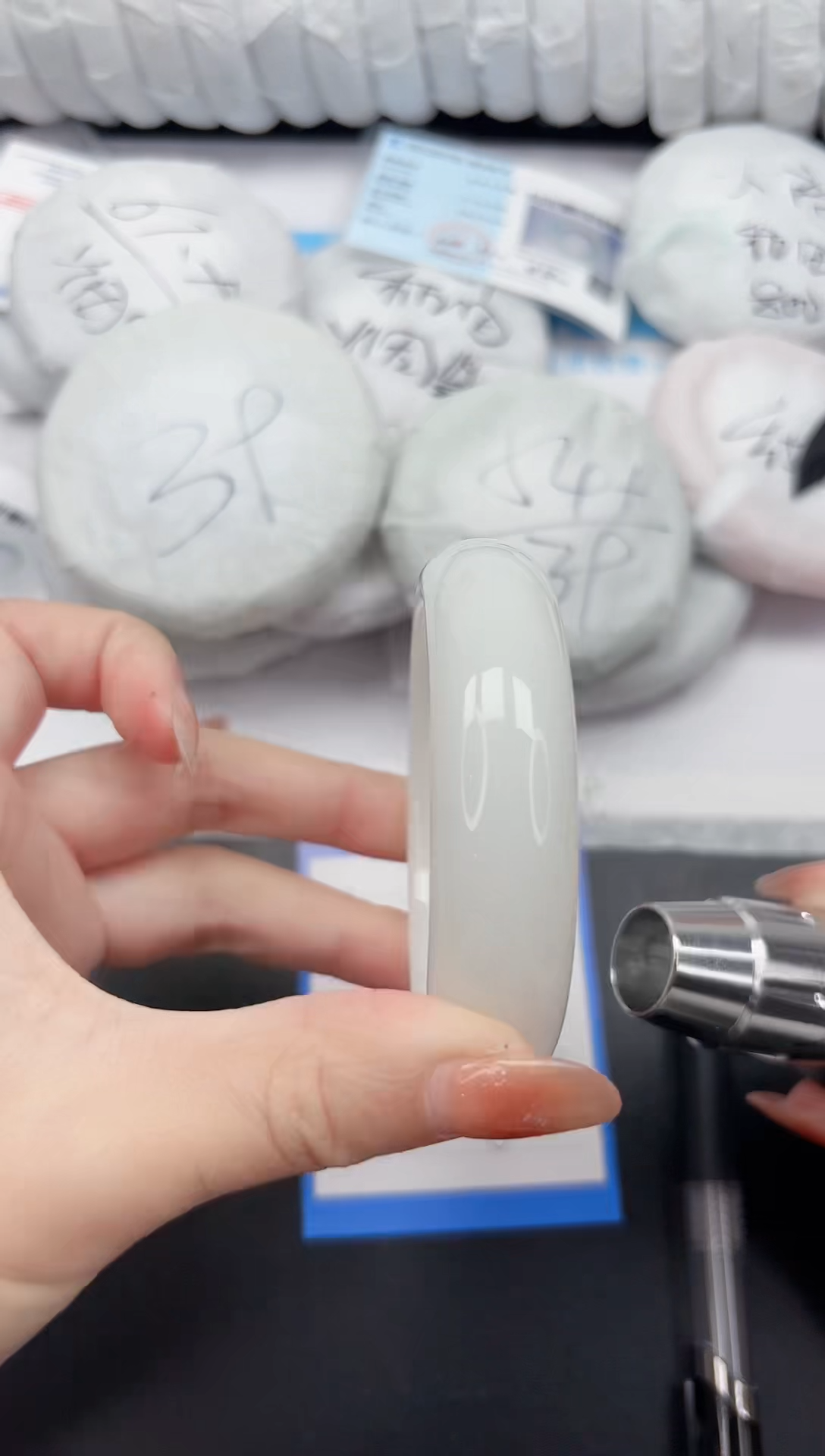 未镶嵌手镯石英质玉208-60.5