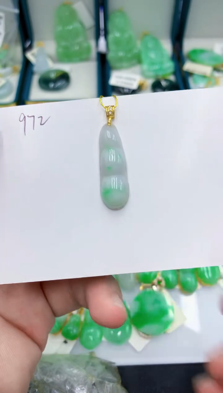 颈饰未镶嵌翡翠111111