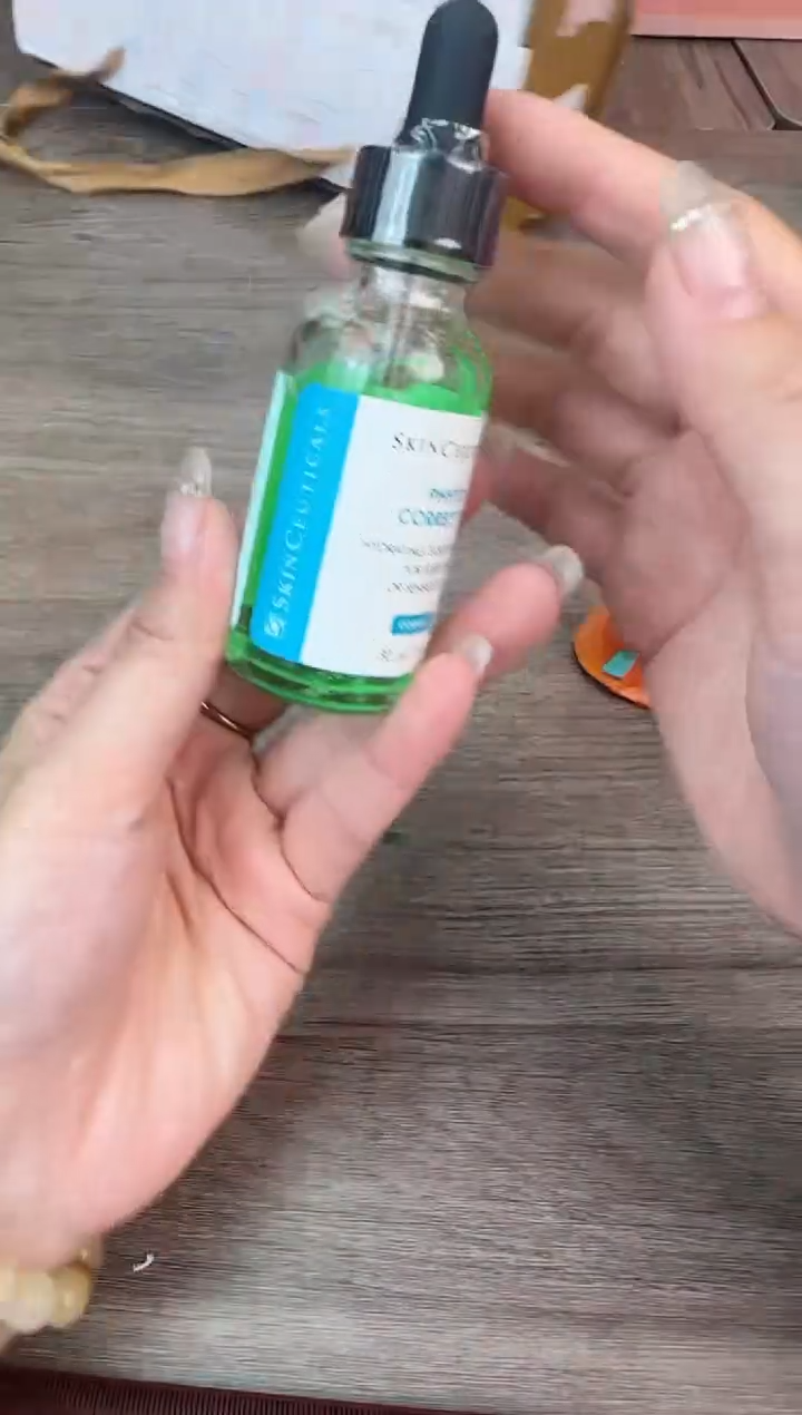 瓷片新号开播漏不停@@CQ823