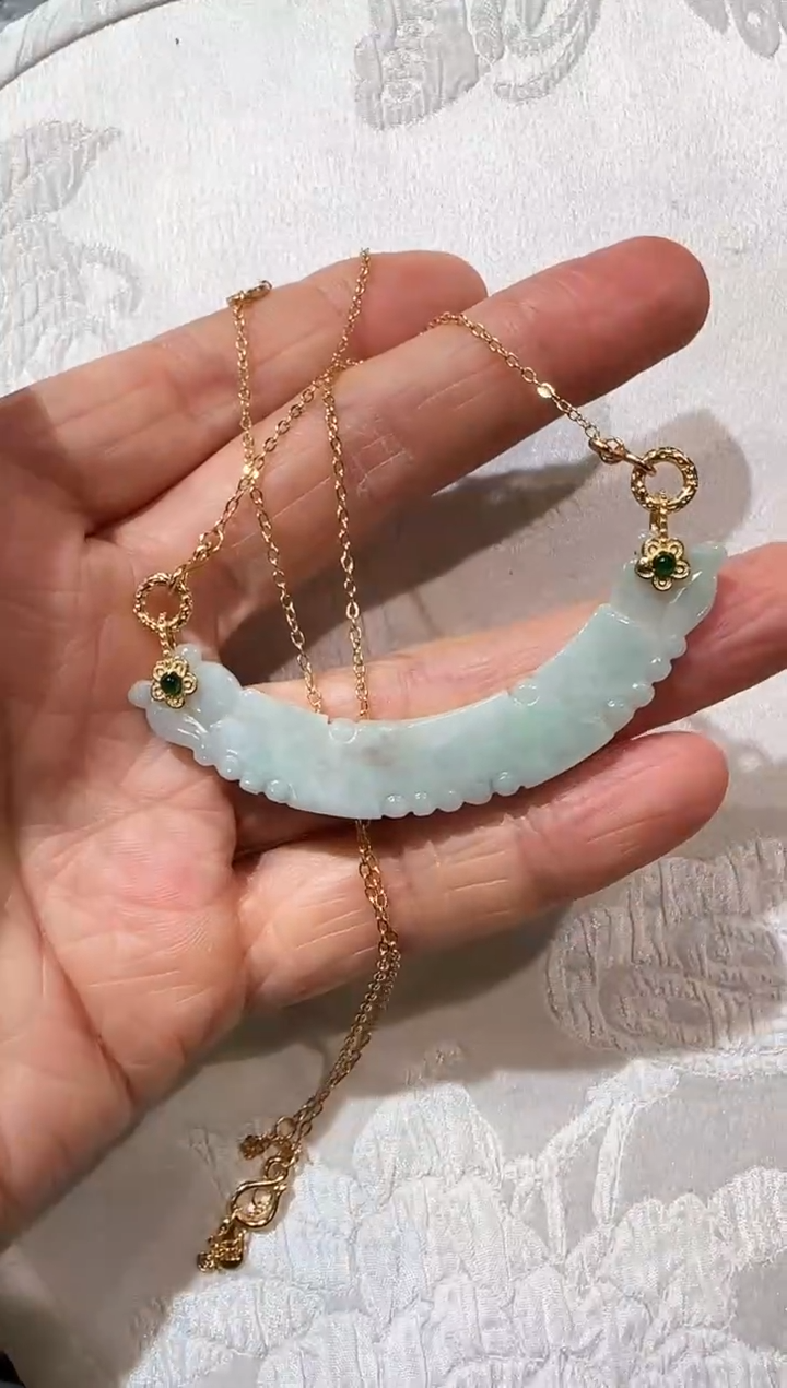 【闪购商品】翡翠未镶嵌颈饰国风