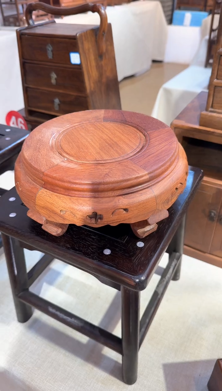 【闪购商品】木花梨木     小底座   工艺品
