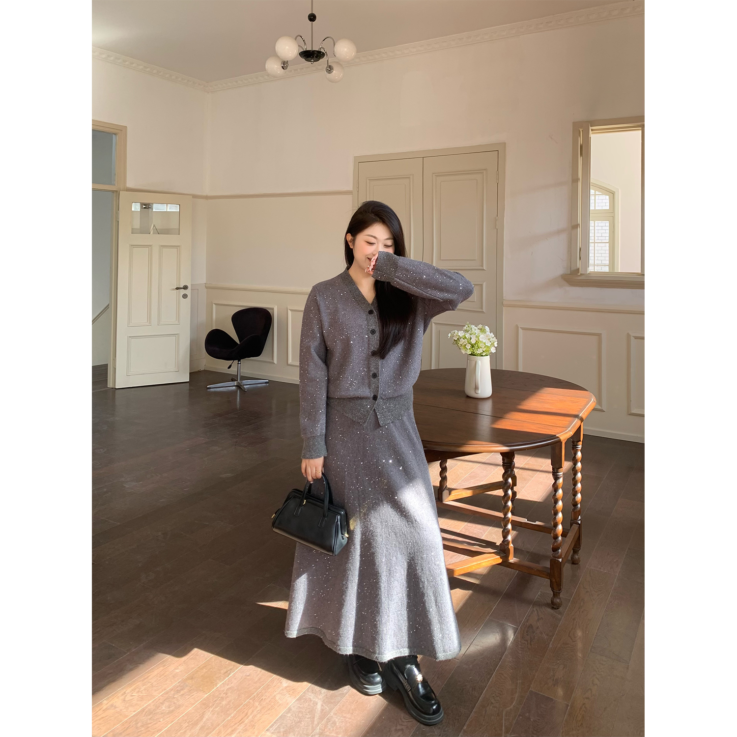 裂渡宣宣【闪耀星河】气质闪片上衣+半裙女冬百搭显瘦套装ZY510F20