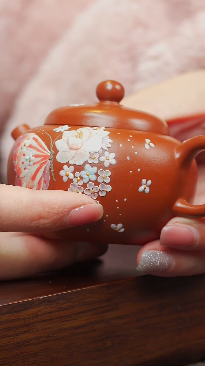 茶壶紫砂宜兴紫砂壶朱泥泥绘