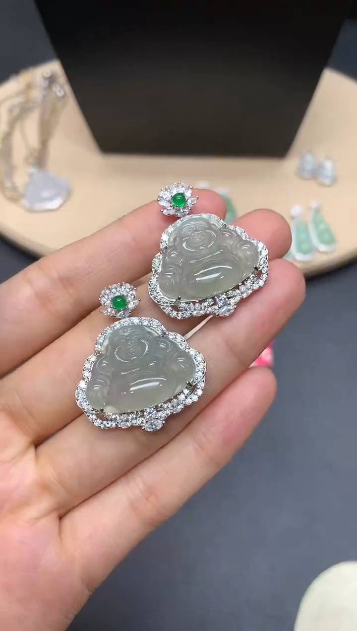 【闪购商品】翡翠吊坠(不含链)银S925镶嵌佛公【多样性发其一】