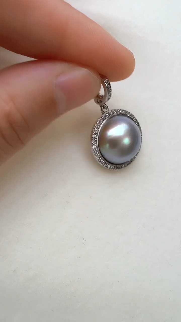 合金拼合珍珠（马贝珠）颈饰灰色太阳花