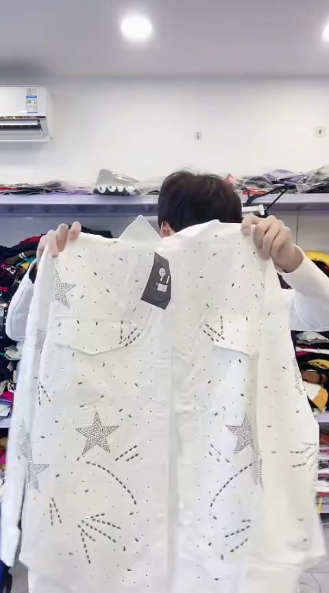 闪电购精品女装146L