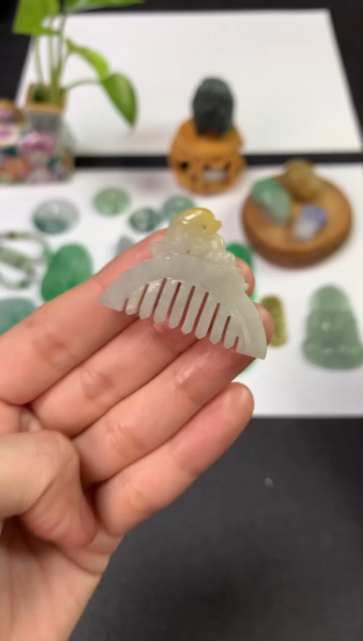 【闪购商品】定制翡翠未镶嵌梳子380