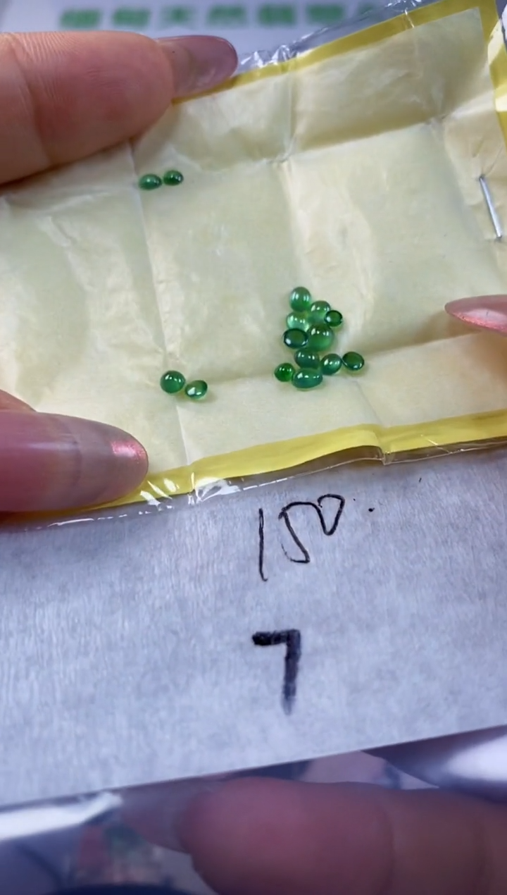 未镶嵌定制翡翠定制翡翠