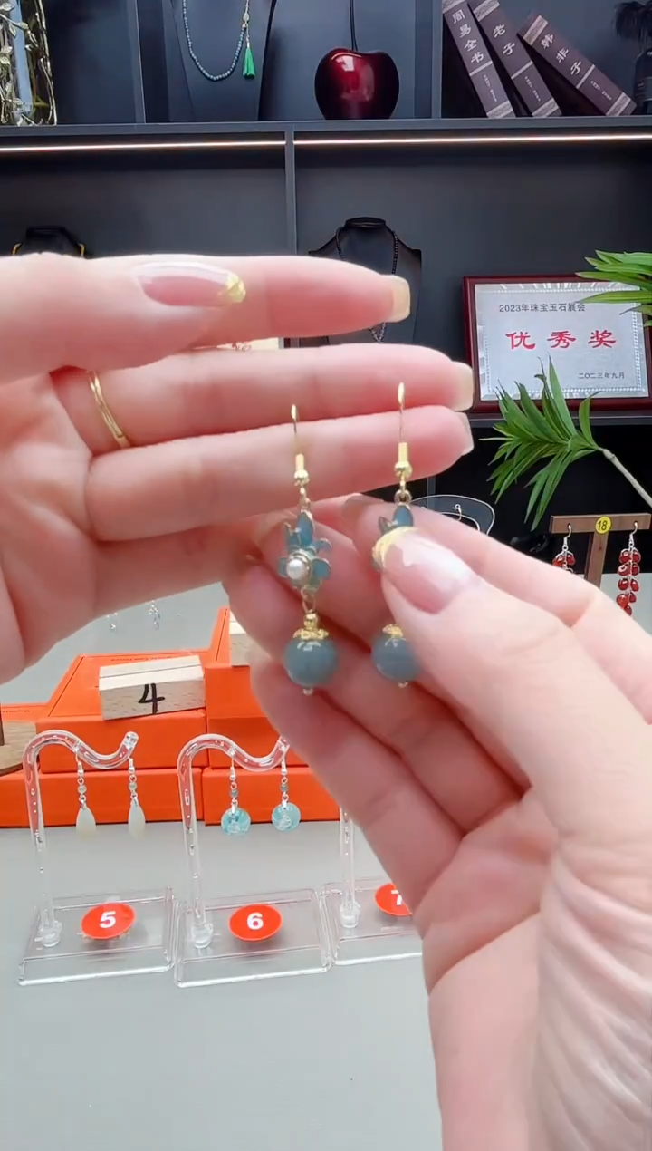 未镶嵌翡翠耳饰201