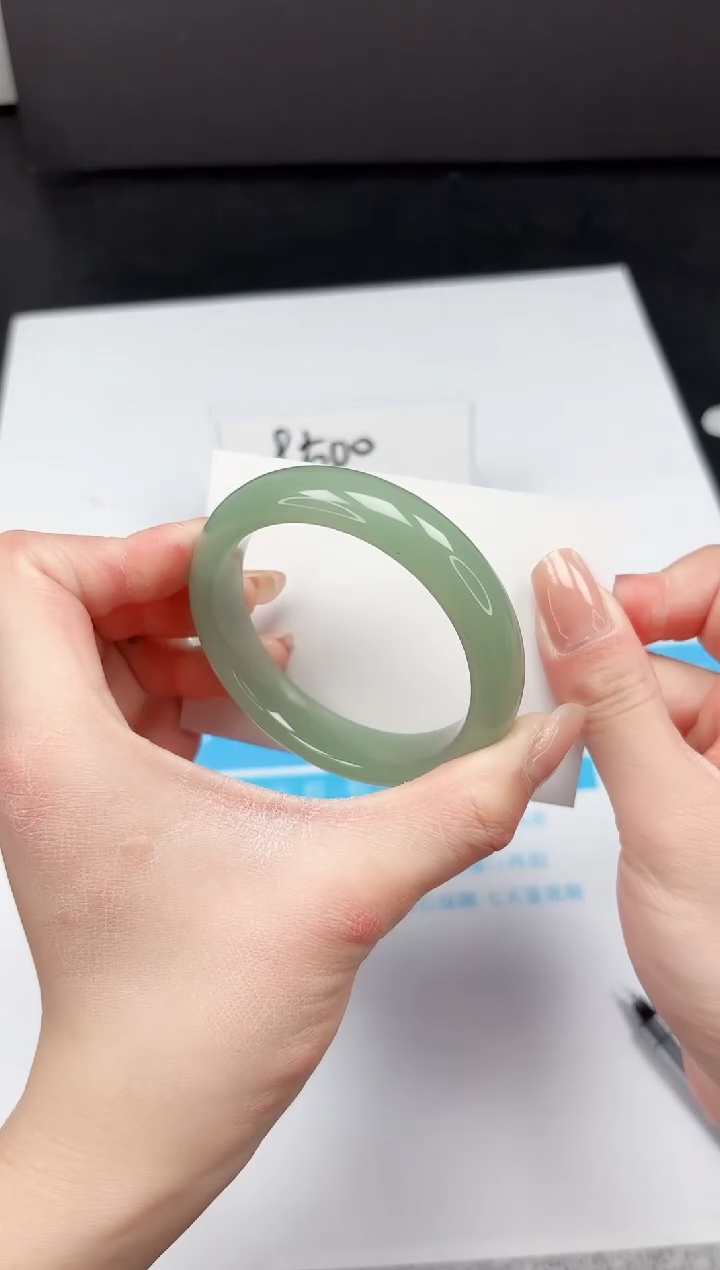 【闪购商品】石英质玉手镯未镶嵌103-55.5