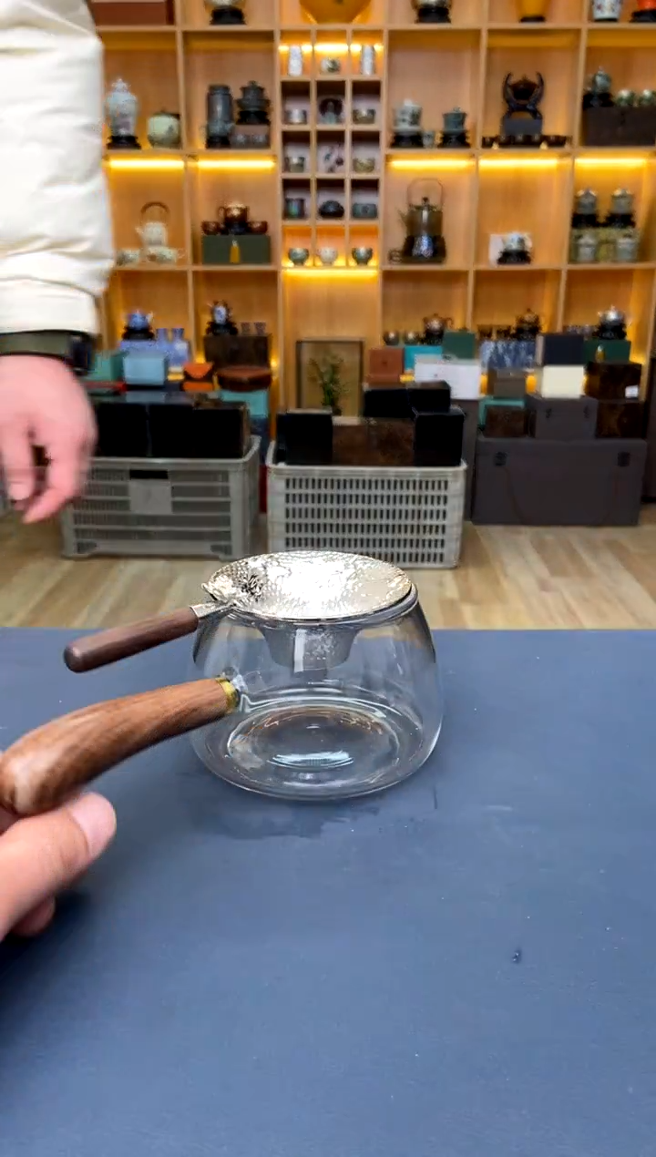 【闪购商品】撤柜好货，价格随便开@@ZH1732