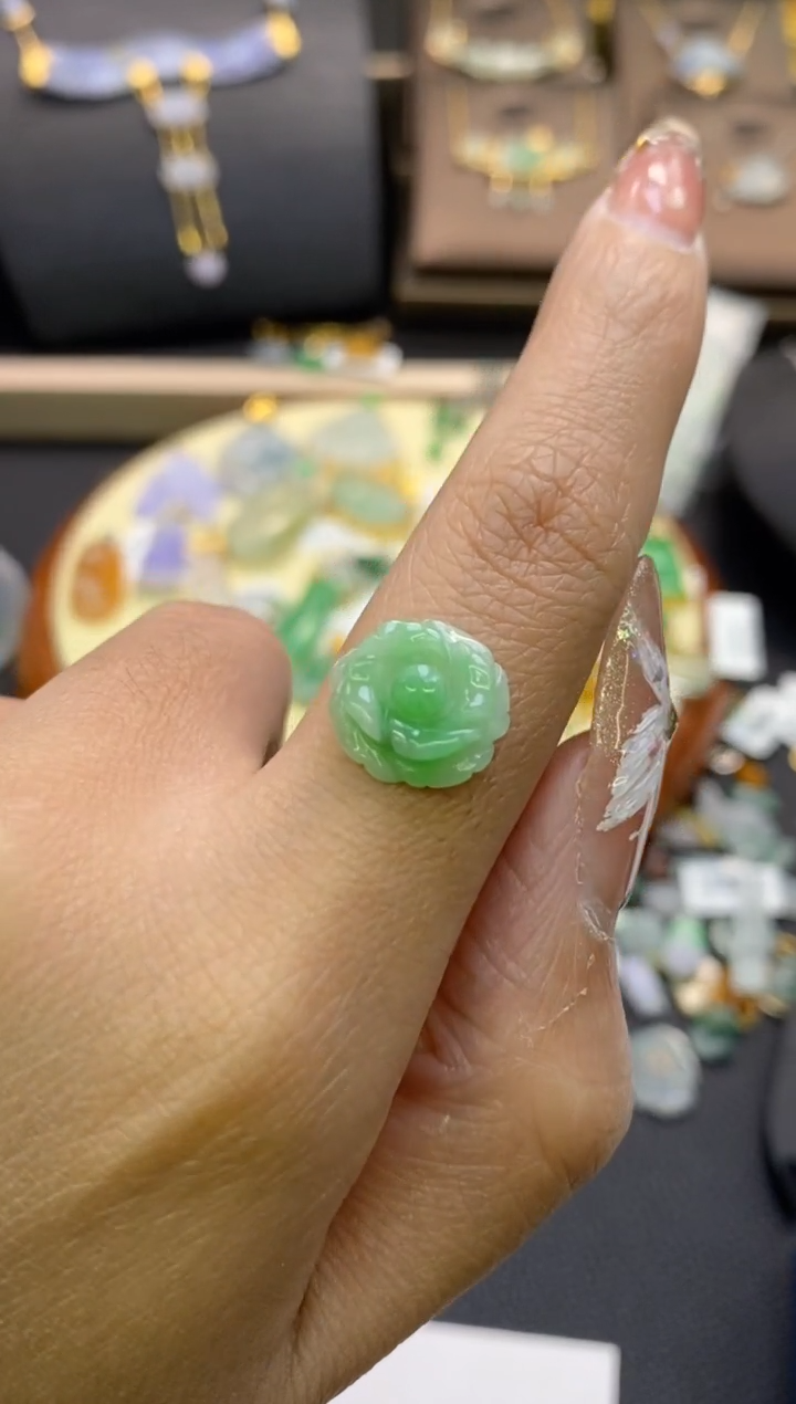 【闪购商品】翡翠颈饰未镶嵌净货11919