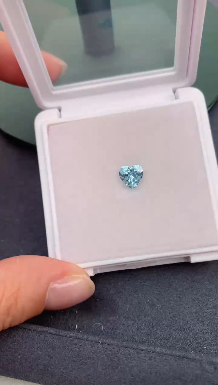 【闪购商品】海蓝宝石裸石未镶嵌1ct海蓝宝