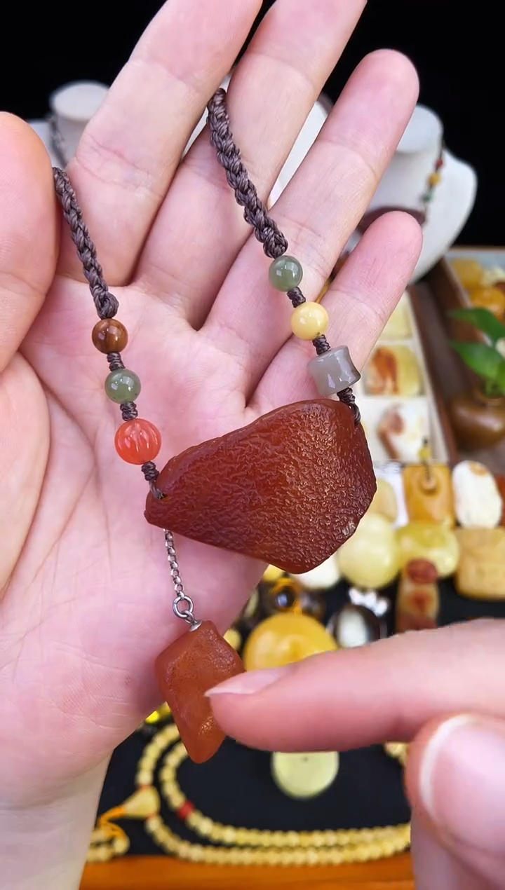 琥珀未镶嵌珠宝奇石柒月