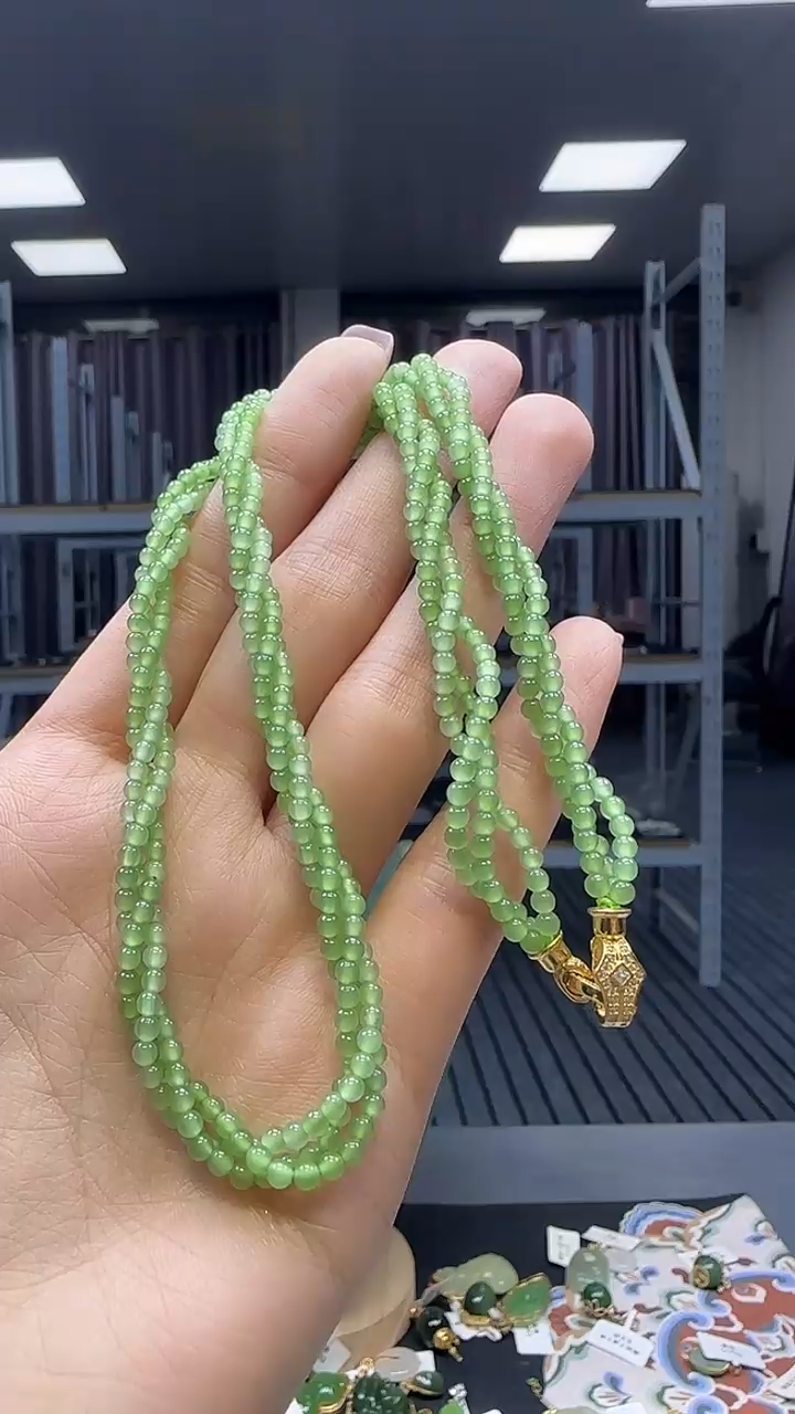 未镶嵌和田玉挂件1