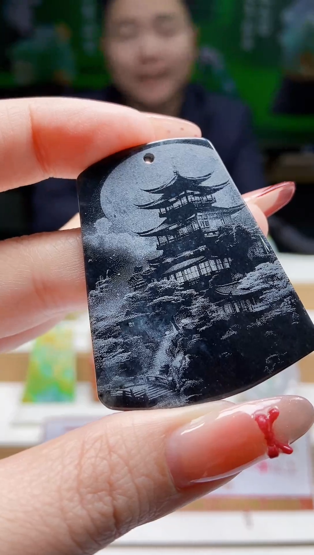 颈饰未镶嵌翡翠翡翠A货
